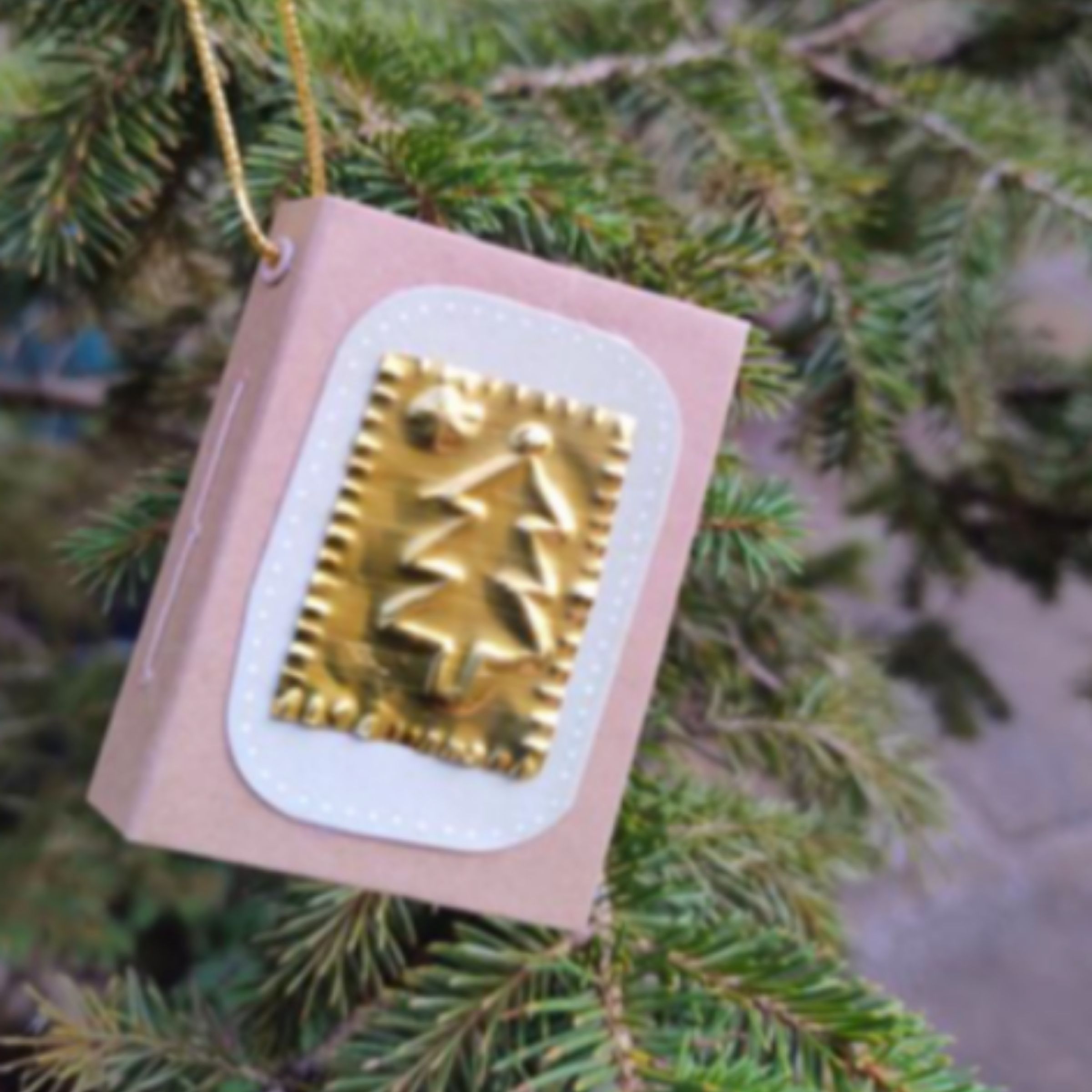 Christmas Miniature Book Making