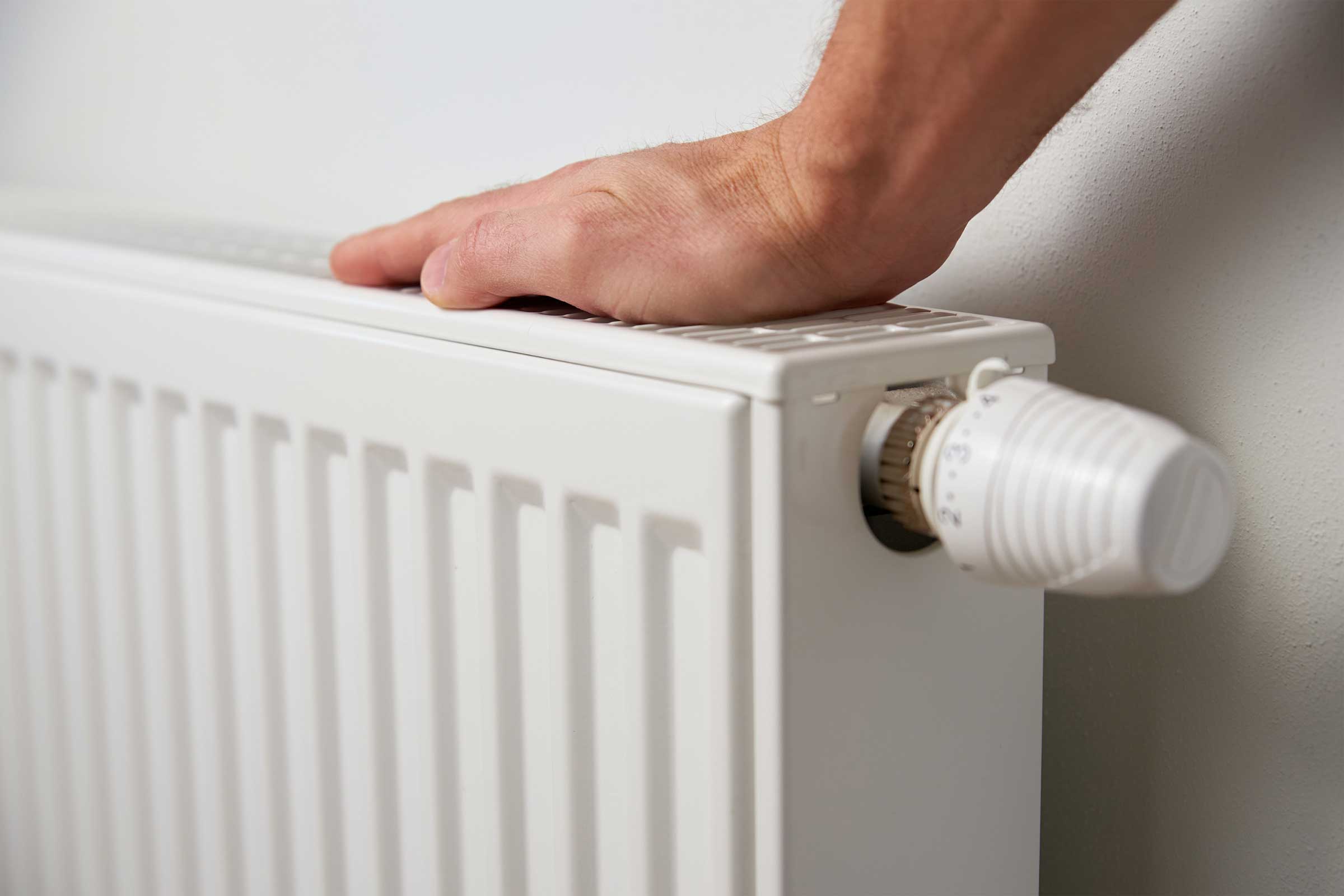 Hand a radiator